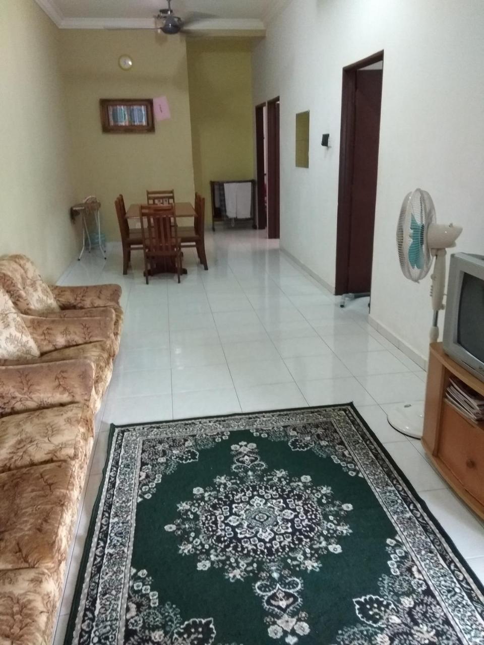 Homestay Amsyarah Seri Iskandar Bagian luar foto